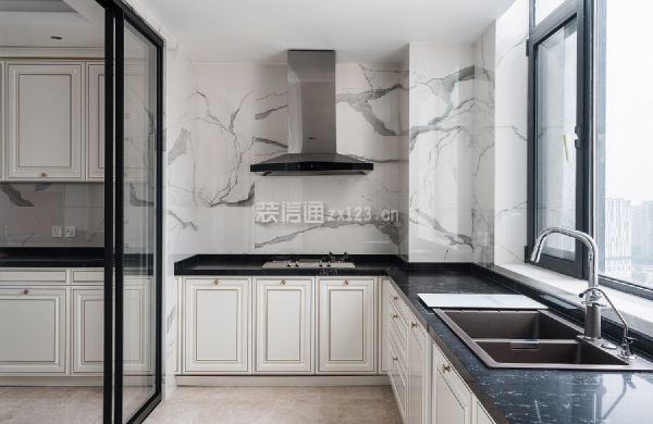 300平米簡歐風格別墅廚房裝修效果圖